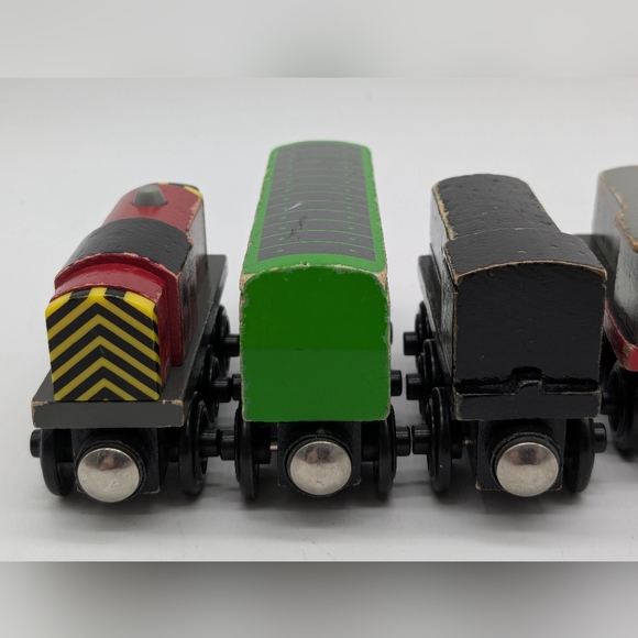 Thomas & Friends Wooden Railway Lot Set Train Daisy Salty Diesel Mavis Frank - Picture 4 of 16